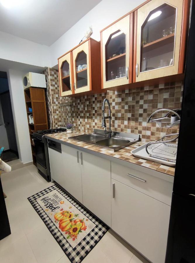 Lake And Park View Residence Bucureşti Ngoại thất bức ảnh