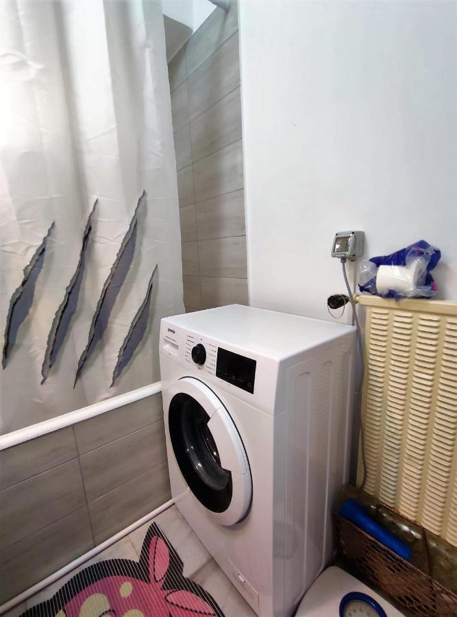 Lake And Park View Residence Bucureşti Ngoại thất bức ảnh